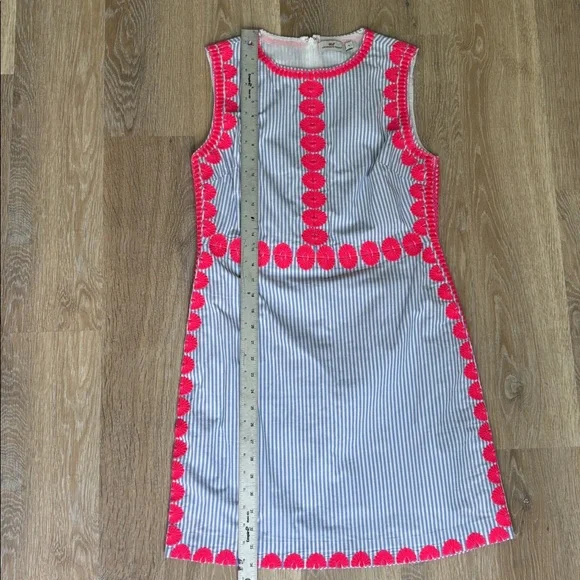 VINEYARD VINES BLUE STRIPED SLEEVELESS DRESS PINK APPLIQUES ZIPPER BACK size 4 - Picture 3 of 11